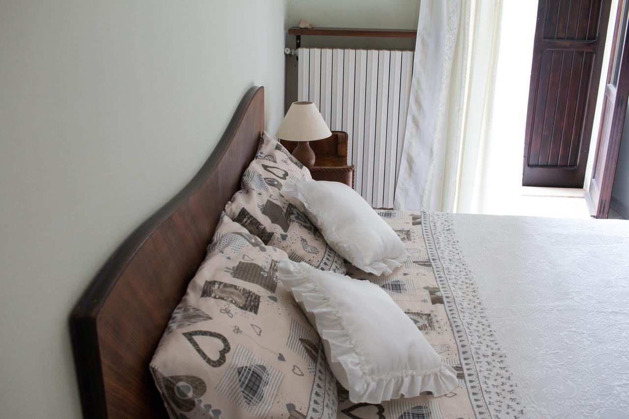 Il Mughetto Bed & Breakfast Celano Ngoại thất bức ảnh