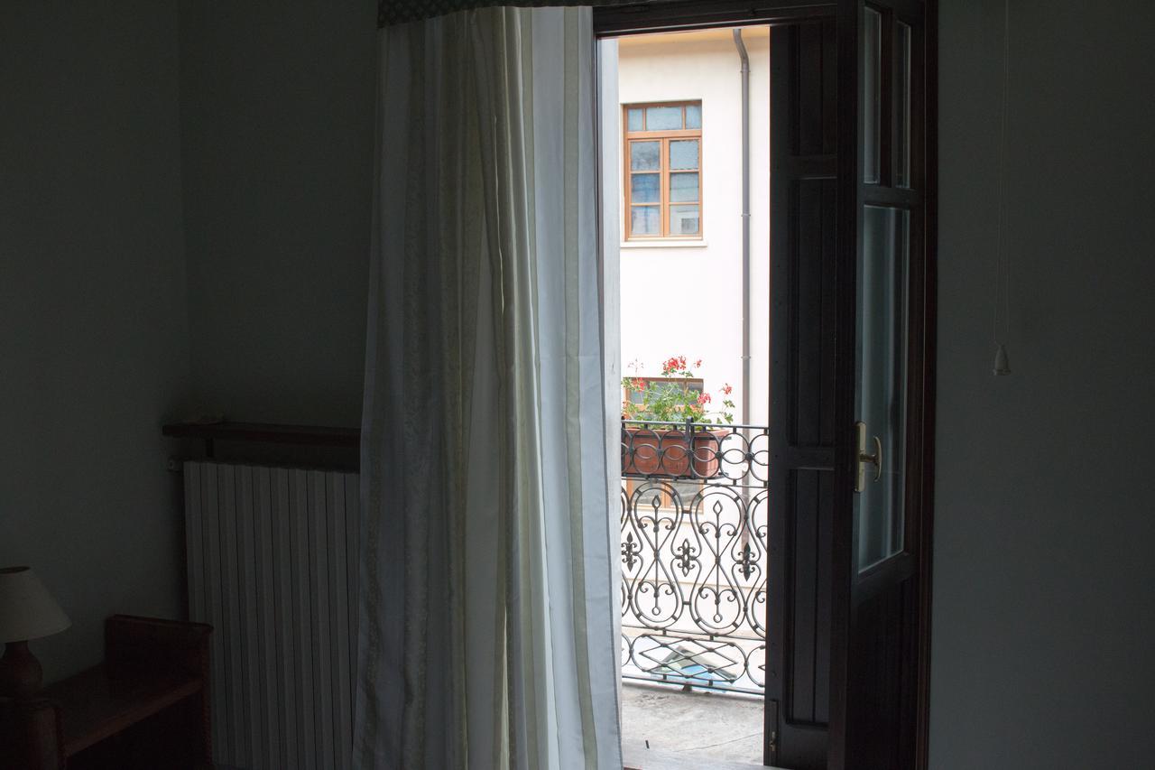 Il Mughetto Bed & Breakfast Celano Ngoại thất bức ảnh