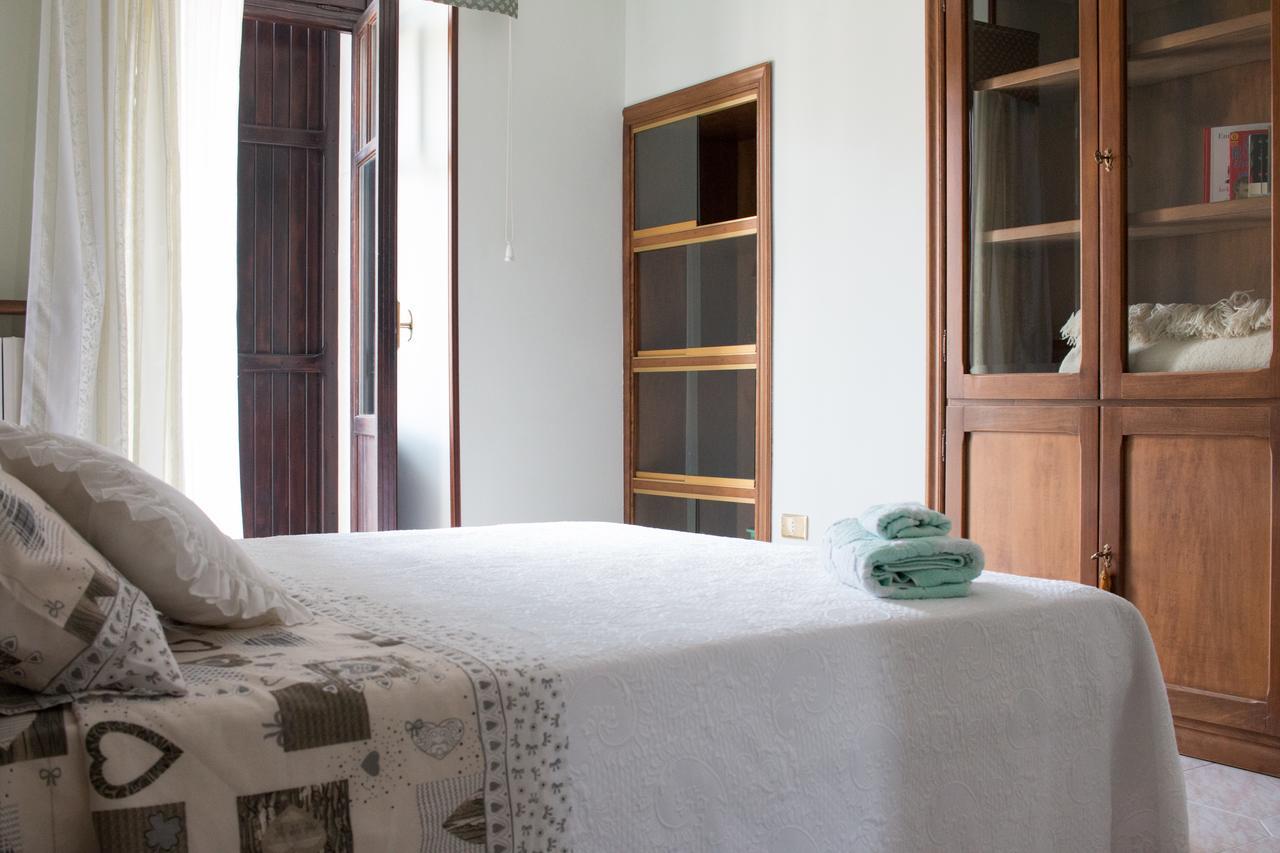 Il Mughetto Bed & Breakfast Celano Ngoại thất bức ảnh